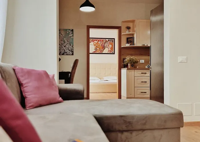 Cozy Rooftop Apartment - Your Home, Away From Home!