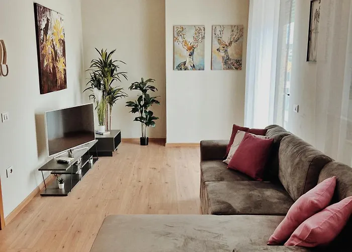 Cozy Rooftop Apartment - Your Home, Away From Home!